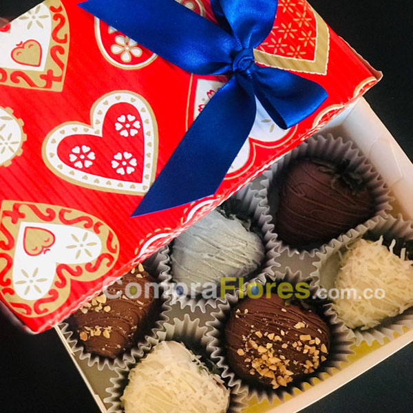 Caja de Fresas con Chocolate x 6, detalles Cali
